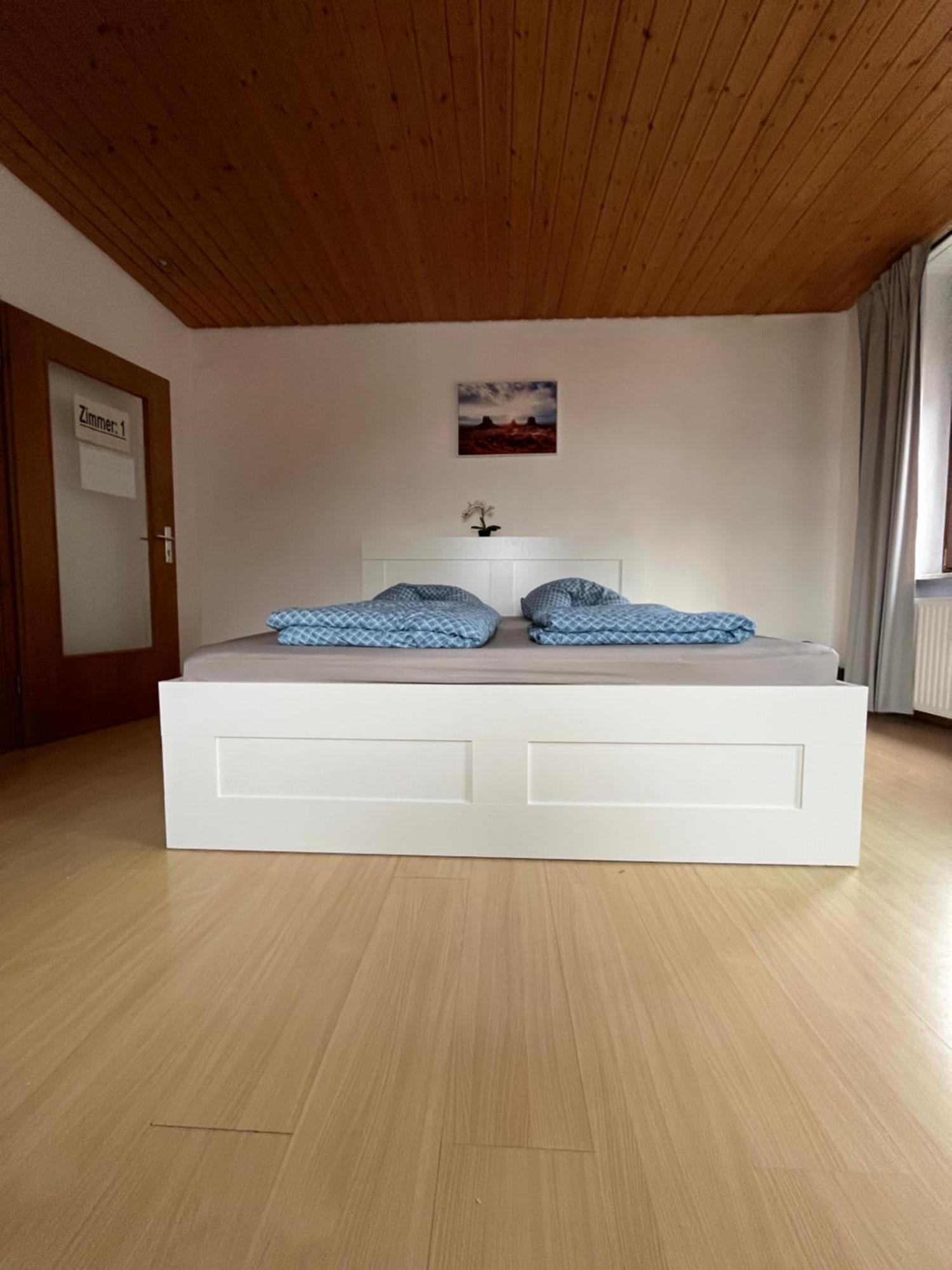 Gemuetliche Wohnung In Ruhiger Lage Karlsruhe Exterior foto